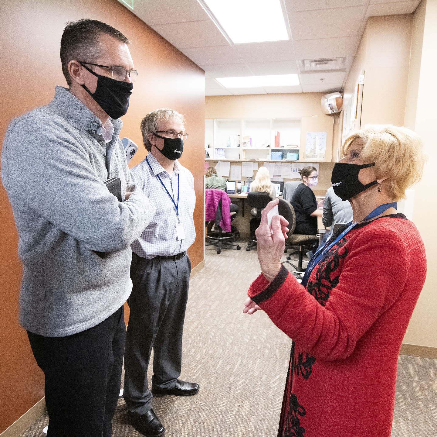 Randy Feenstra tours Siouxland Community Health Center 2